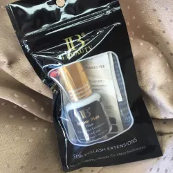 Adhesivo IB tapa dorada