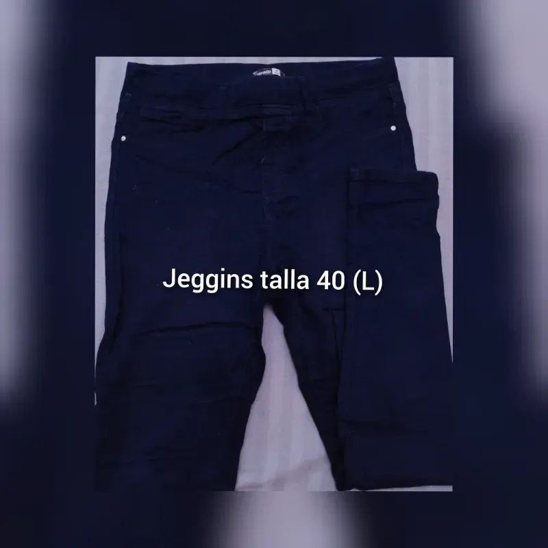 Pantalón estilo Jeggins de mujer 