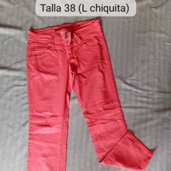 Jeans de mujer color rojo tenue ❤️