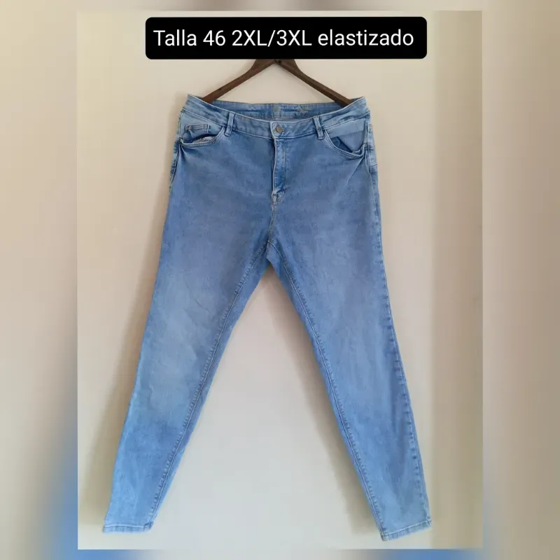 Skinny Jeans tipo MOM 