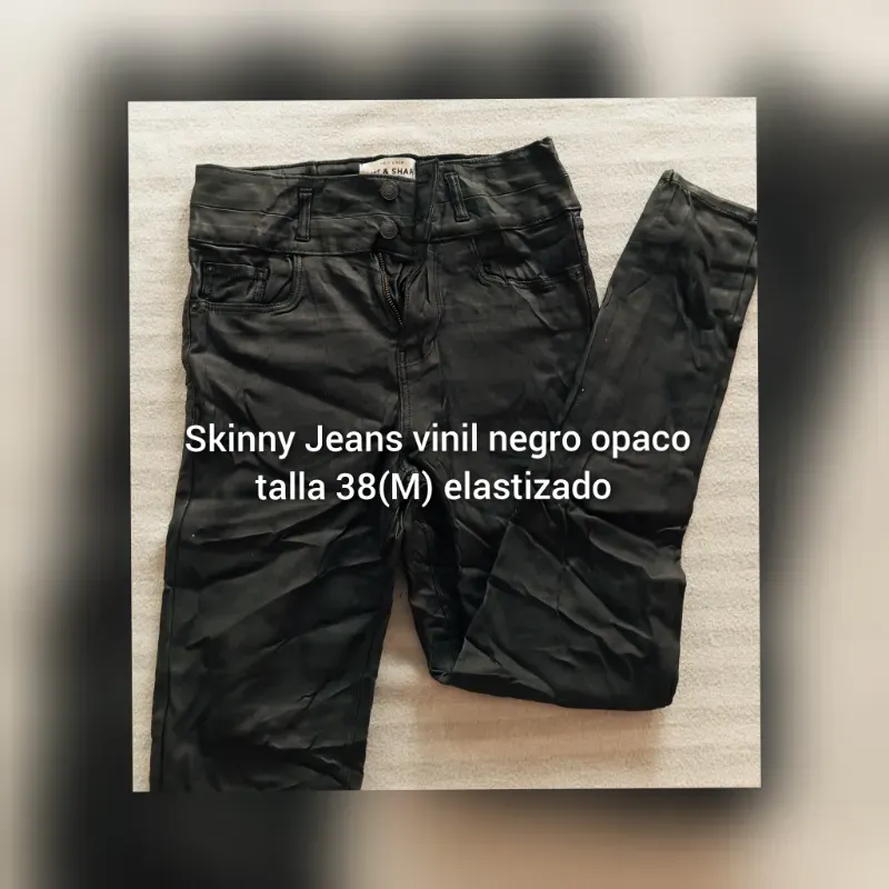 Skinny Jeans vinil negro opaco 