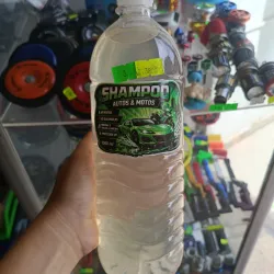 Champú para motos y autos