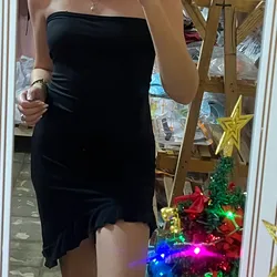 Vestido corto negro 
