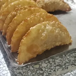 Empanadas rellena de guayaba 