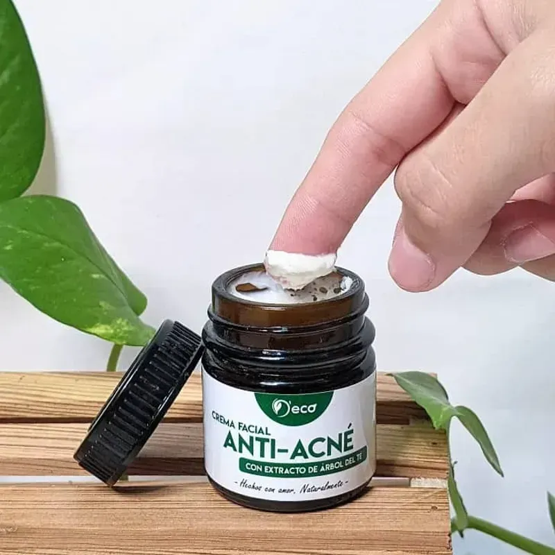 Crema facial anti-acné 💚