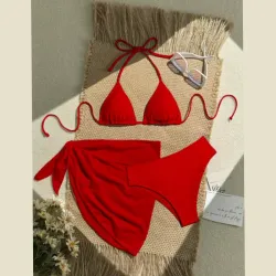Bikini + pareo