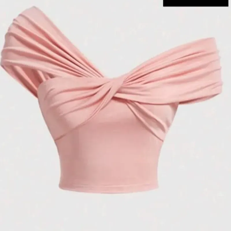 Blusa corta 