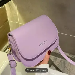 Cartera elegante en color púrpura