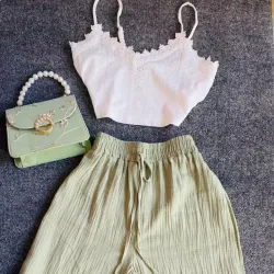 Conjunto de pantaleta y blusa 