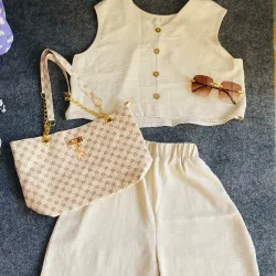 Conjunto de pantaleta y chaleco 