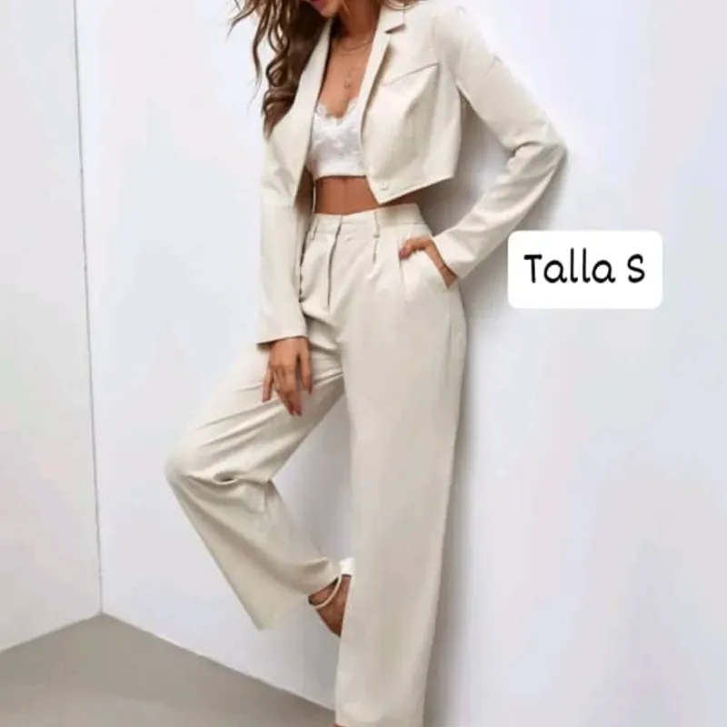 Conjunto de pantalón y blazer 