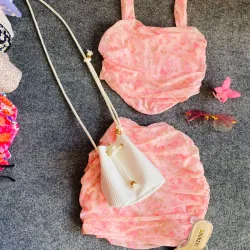 Conjunto de saya y blusa 