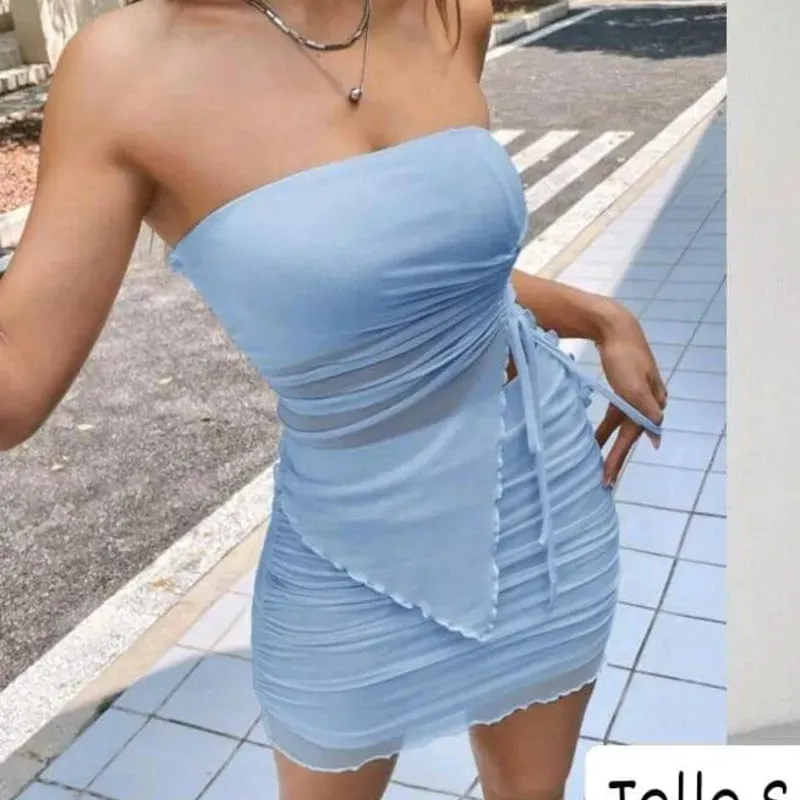 Conjunto de saya y blusa 