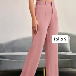 Pantalón con corte recto 