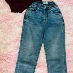 Pantalón de mezclilla