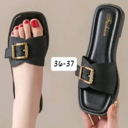 Sandalias de tacón bajito 