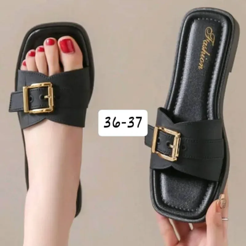Sandalias de tacón bajito 