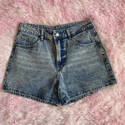 Short de mezclilla