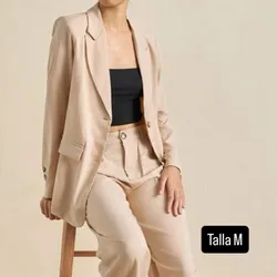 Traje