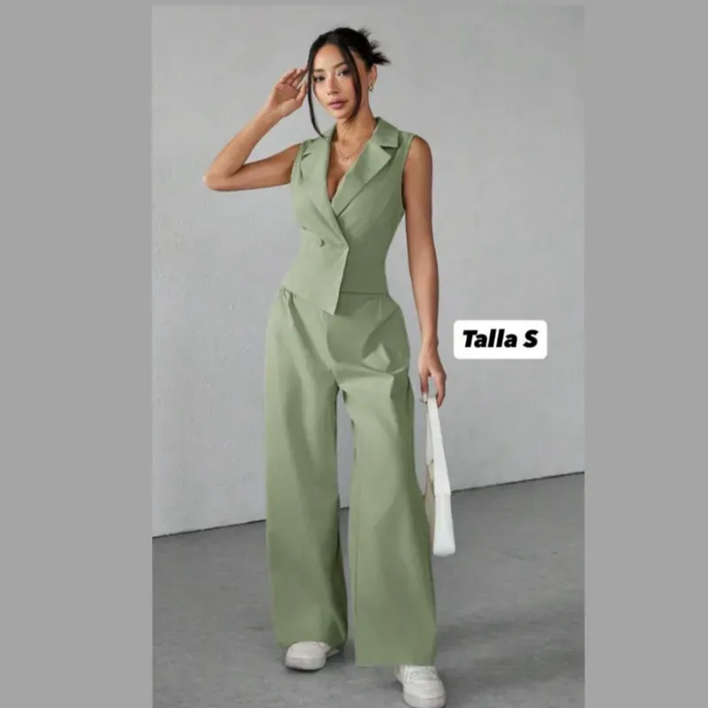 Traje de 2 piezas asimétrico 