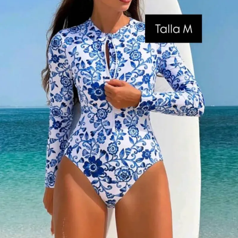 Trusa de mangas largas con estampado floral 