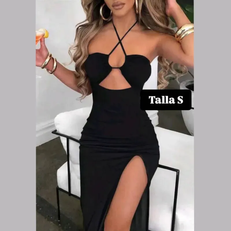 Vestido con abertura en la pierna 