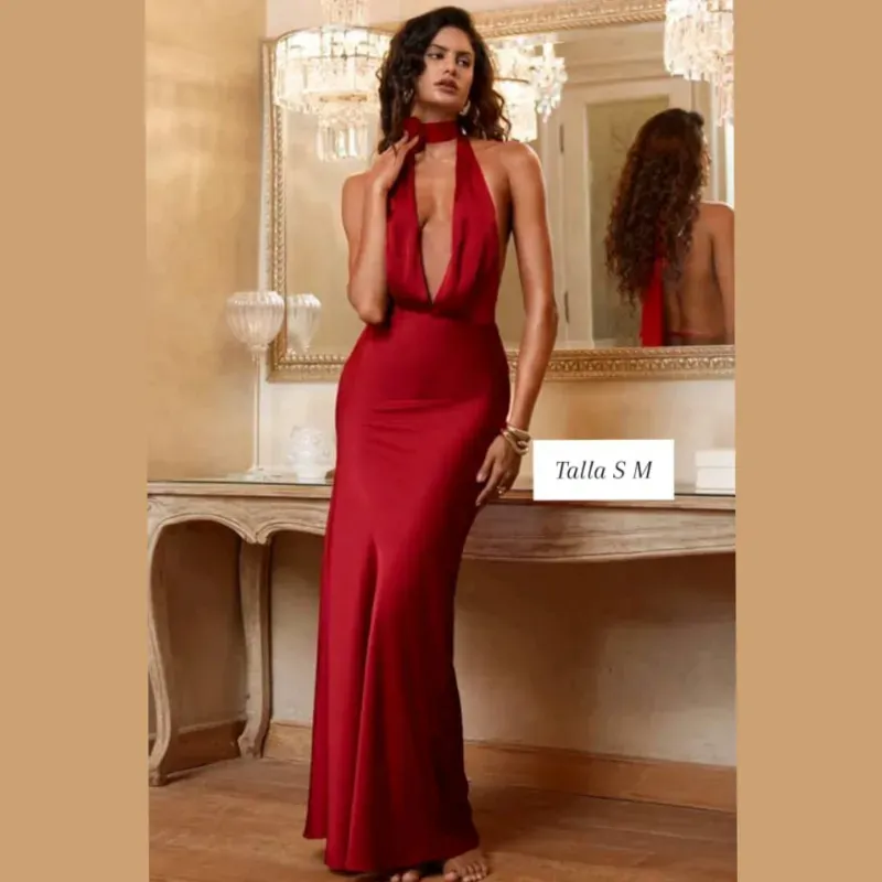 Vestido con con espalda descubierta y cuello con lazada