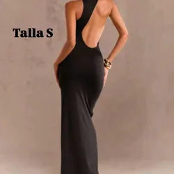 Vestido con diseño elegante en la espalda 