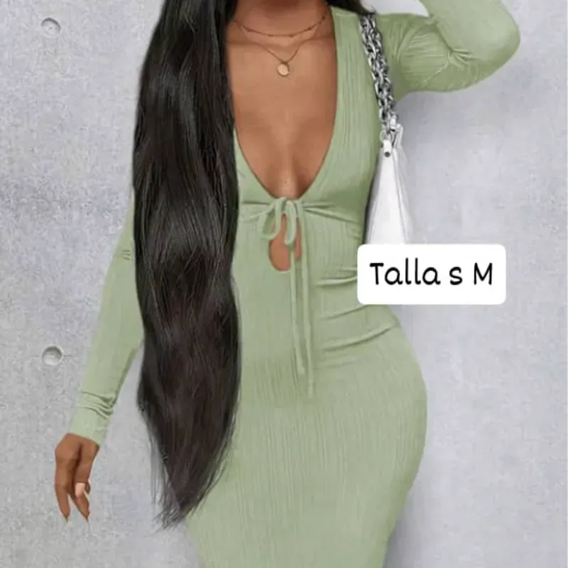 Vestido con lazo en el escote