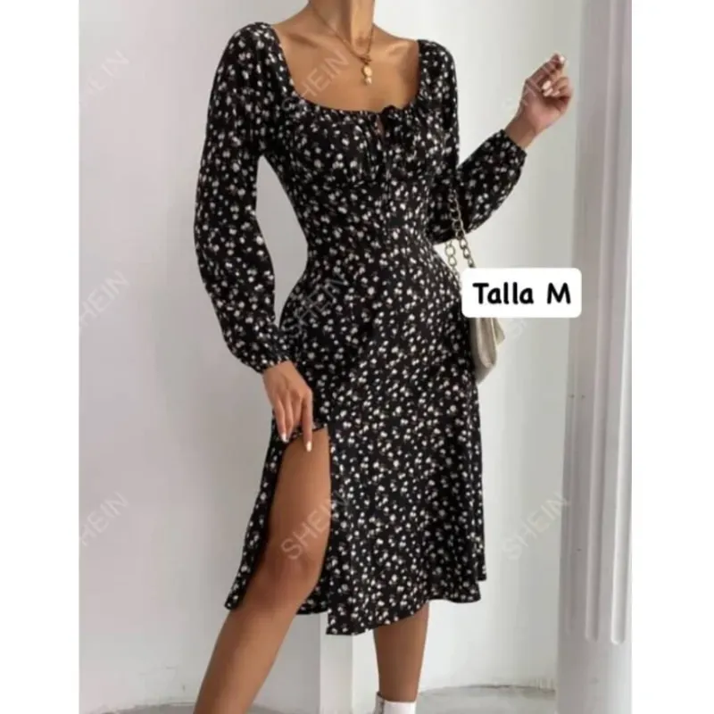 Vestido de manga larga con abertura lateral 