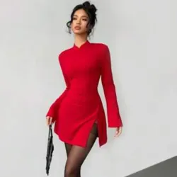 Vestido de mangas anchas y cuello japonés 