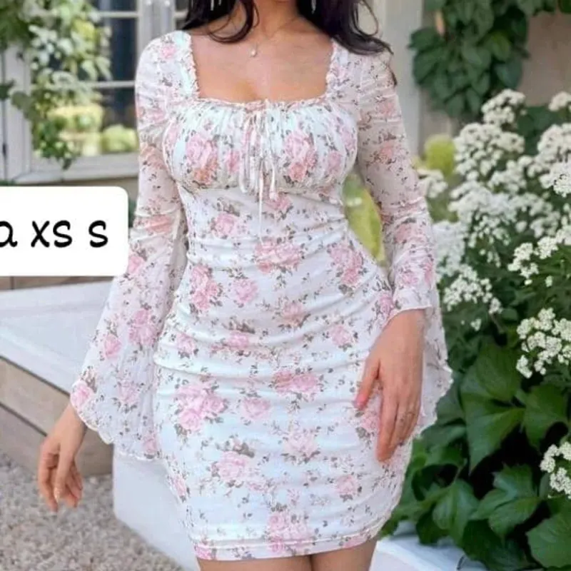 Vestido de mangas largas acampadas 