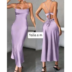 Vestido de tirantes con abertura en la espalda 