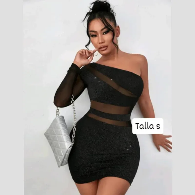 Vestido de una manga con brillo 