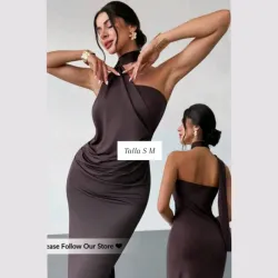 Vestido drapeado con lazo al cuello 