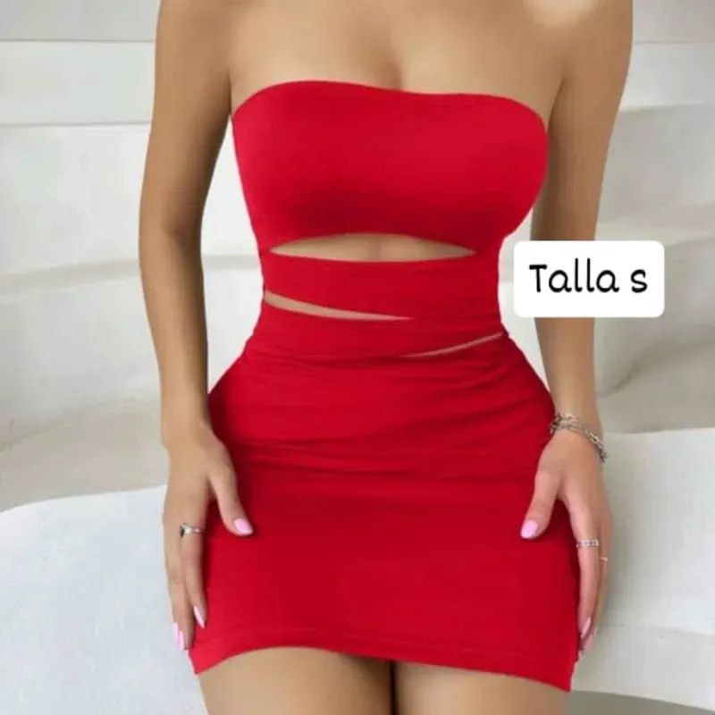 Vestido Rojo con detalle en el abdomen 