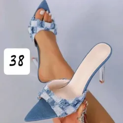 Zapatos de tacón puntifinos efecto mezclilla 