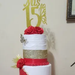 Kei quinceañera de 3 piso