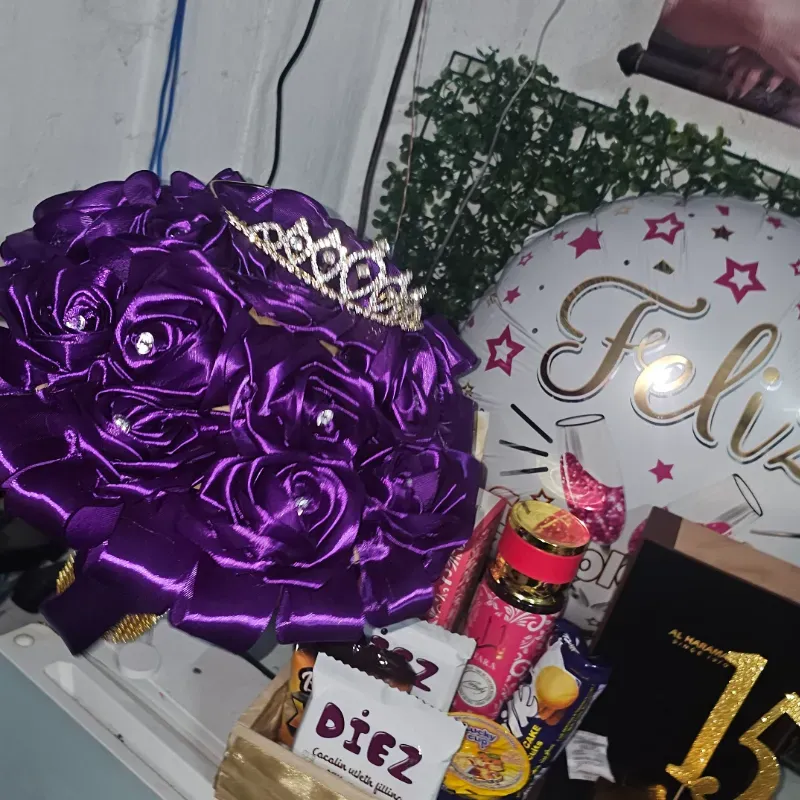 Ramo dd rosa de quinceañera