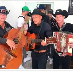 3 Mariachis