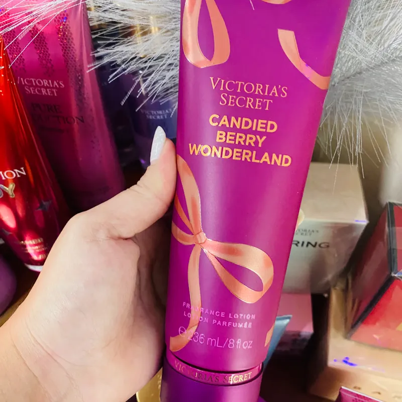 CANDIED BERRY WONDERLAND