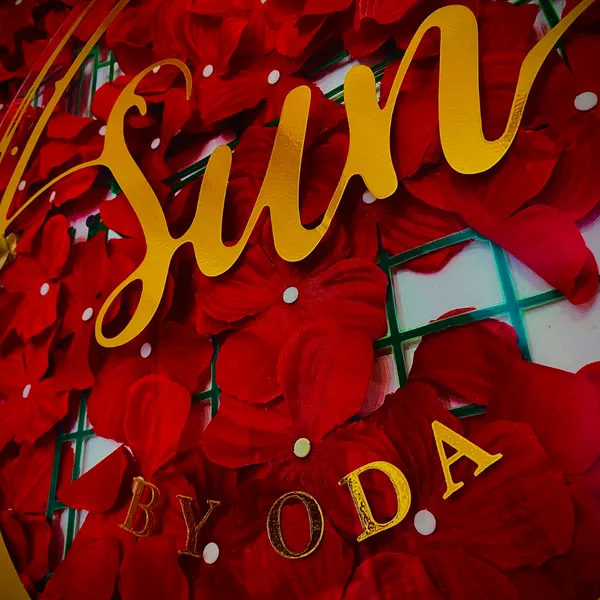 ¡Hola!

¿Buscas diferenciarte y ofrecer lo mejor a tus clientas?
Te presento Sun by Oda, una línea de pestañas 100% personalizadas y de alta calidad, creada especialmente para profesionales como tú.

✨ Diseños exclusivos
✨ Fibras sedosas con excelente retención 
✨ Súper ligeras, cómodas y duraderas
✨ Presentación premium que eleva tu servicio
✨ Opciones al por mayor y por unidad

Nuestra misión es ayudarte a destacar y ofrecer un servicio único.
¿Te gustaría conocer nuestro catálogo? ¡Estamos aquí para ayudarte!
