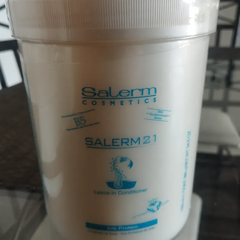 Pote de acondicionador Salerm21 1000ml