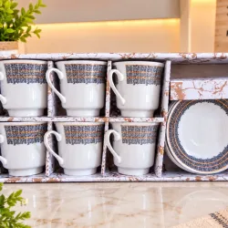 Juego de tazas