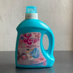 Detergente para ropa Lucy