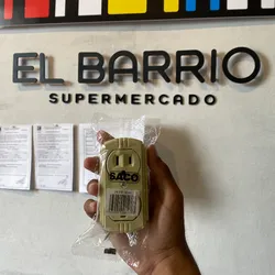 Tomacorriente Doble de Superficie