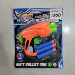 Pistola con balas 