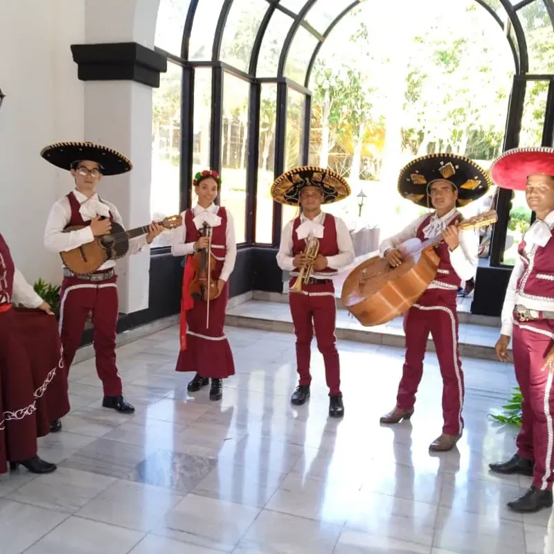 Mariachis 