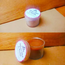 Bálsamo labial de chocolate.