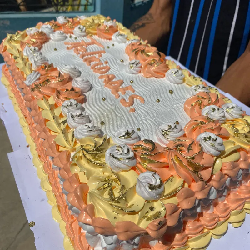 Cake 40 cm de largo